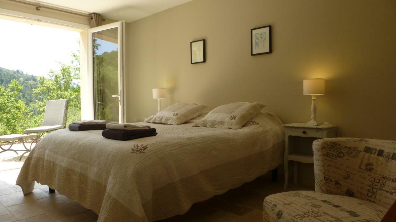 Le Vallon Des Oliviers Montauroux Exterior photo
