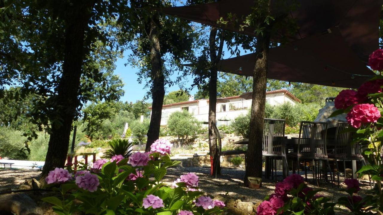 Le Vallon Des Oliviers Montauroux Exterior photo
